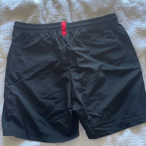 100 Thieves Foundation Nylon Shorts - Picture 4 of 5